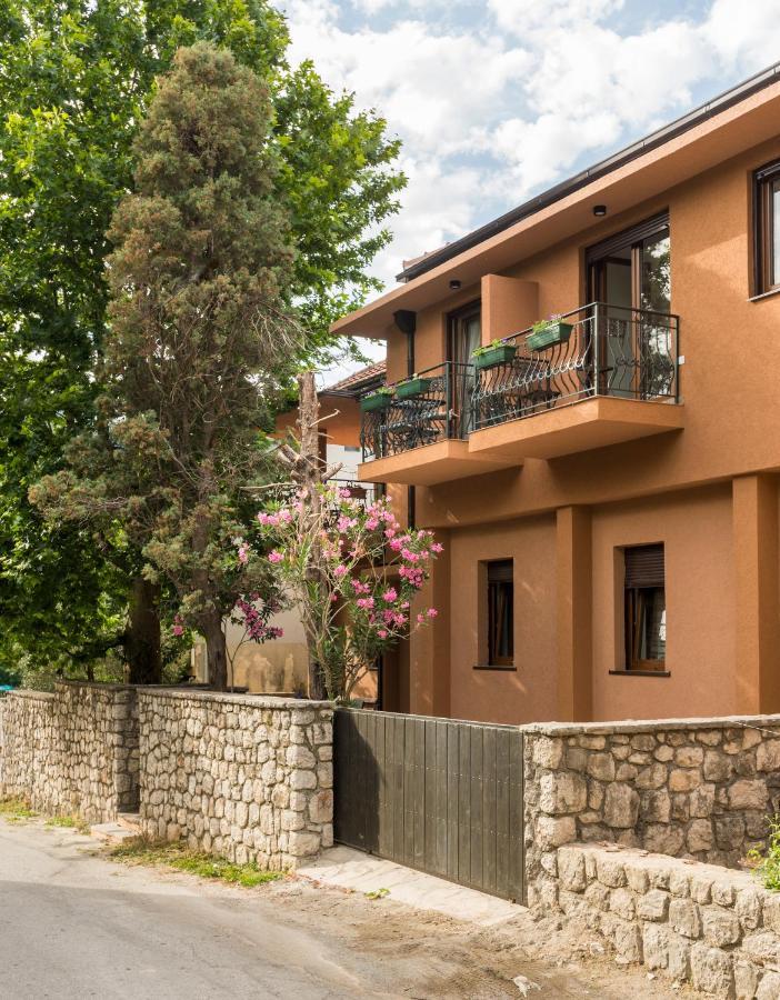 Cave Apartment Virpazar Buitenkant foto